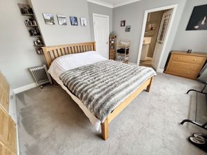 Bedroom- click for photo gallery